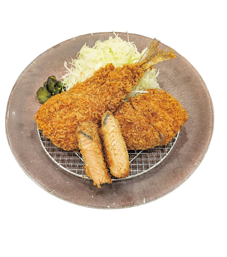 ロースかつ&秋鮭・ミックスフライ定食