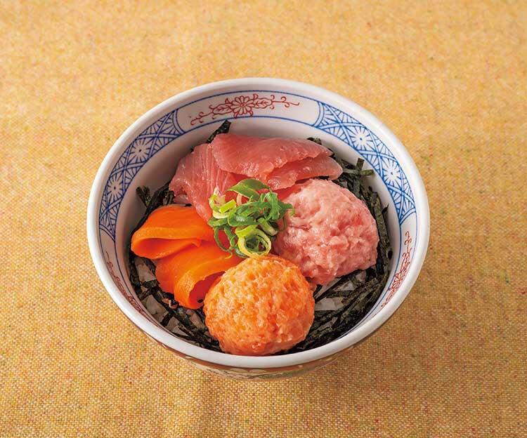 まぐろサーモンまんぷく丼