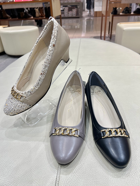 【B WITH B】チェーンパンプス