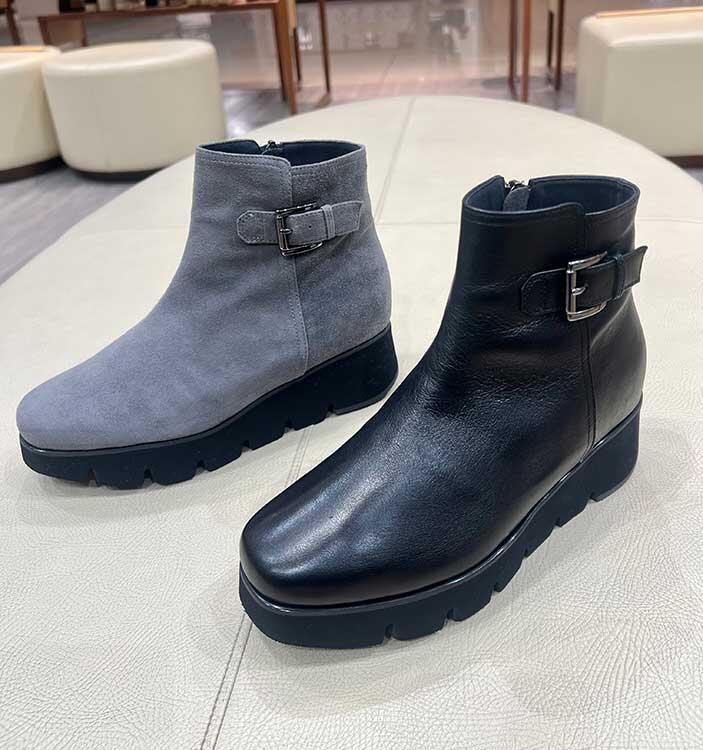 【B WITH B】ショートブーツ