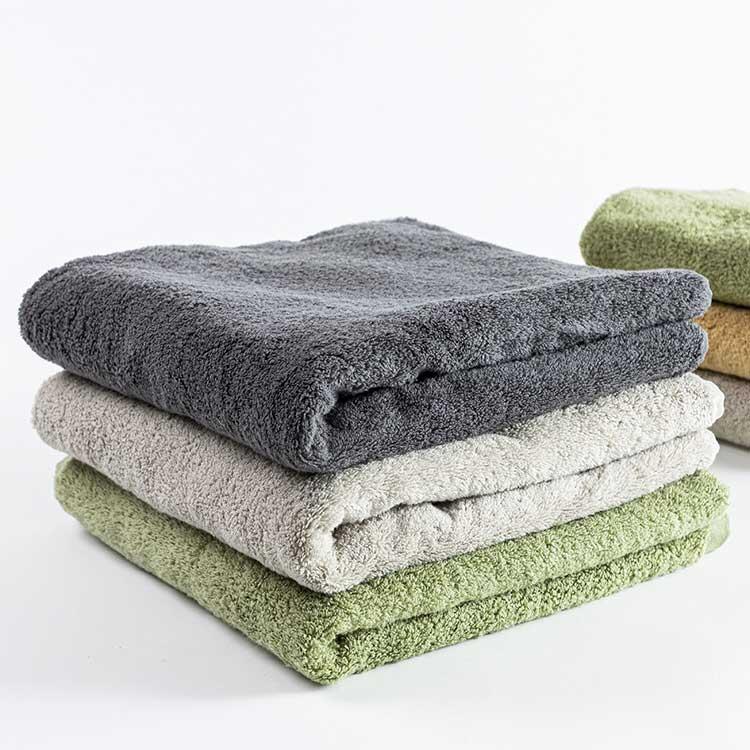 【プラグスマーケット】ふかふかバスタオル 60cm×120cm