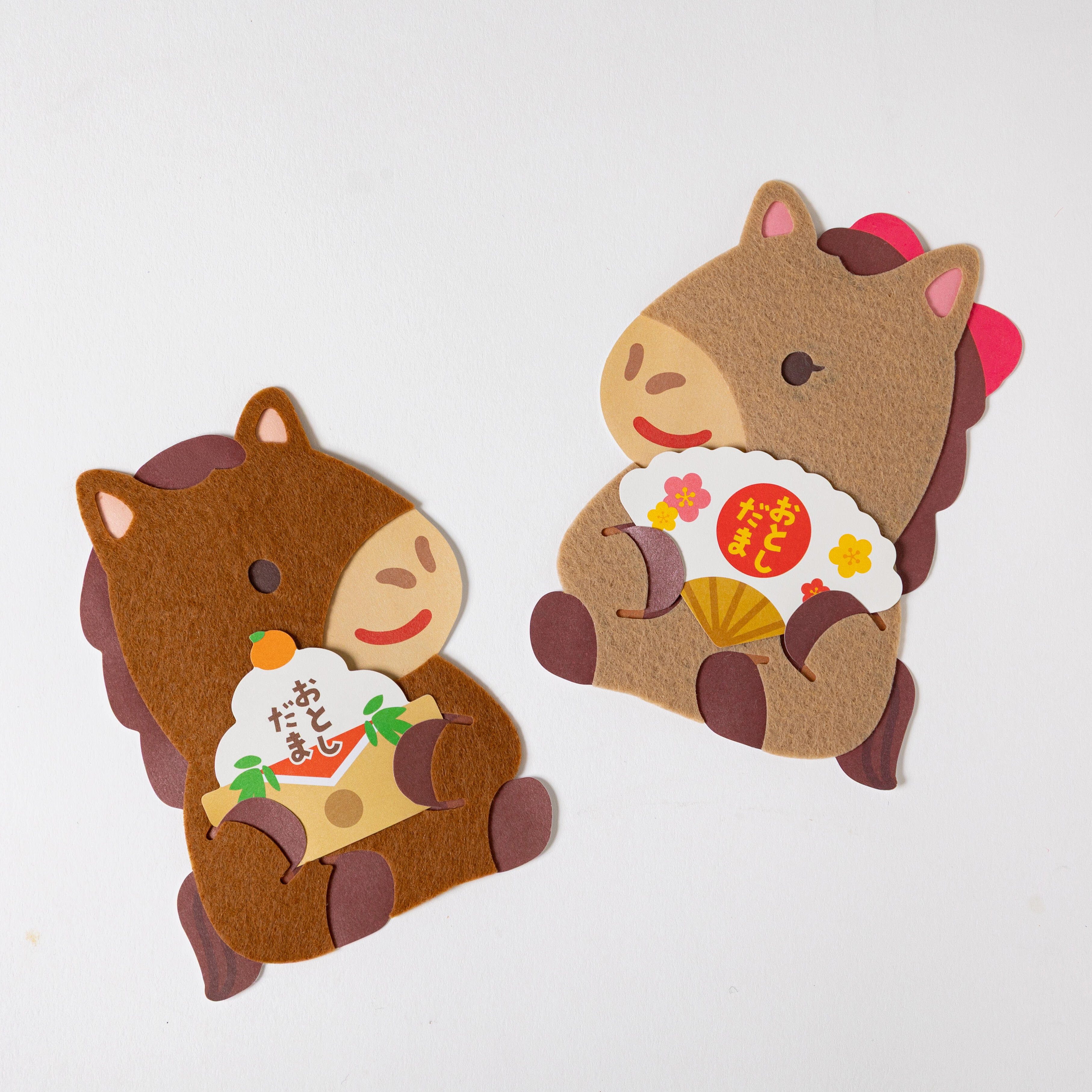 【 プラグス マーケット プロデュースド バイ ハンズ】ホールマーク 年賀ポチ袋 フェルト女の子うま・男の子うま