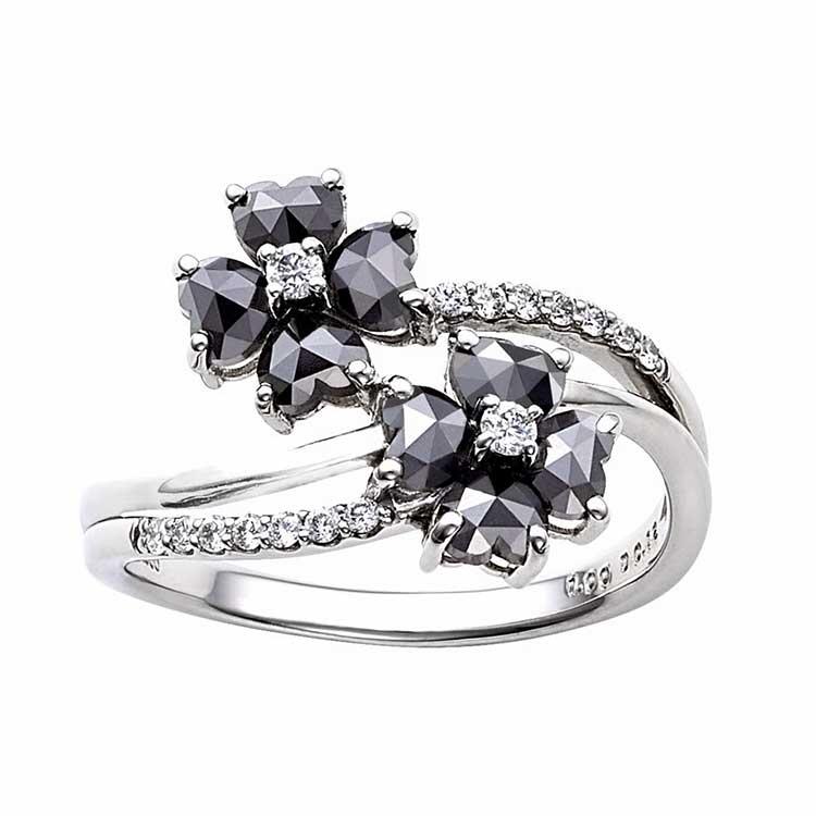 【ベリテ】プラチナ ブラックダイヤモンドリング